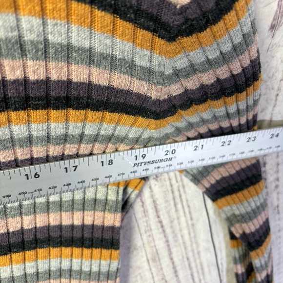 American Eagle Outfitters Striped Sweater - Gray, Pink, Yellow large - Picture 6 of 6